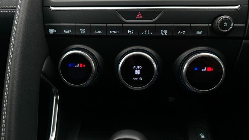 Heated Seats 