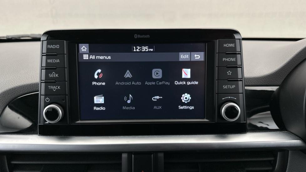 Apple Car Play & Android Auto