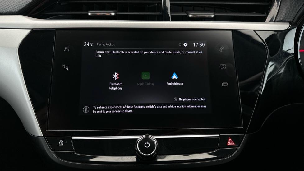 Apple Car Play & Android Auto