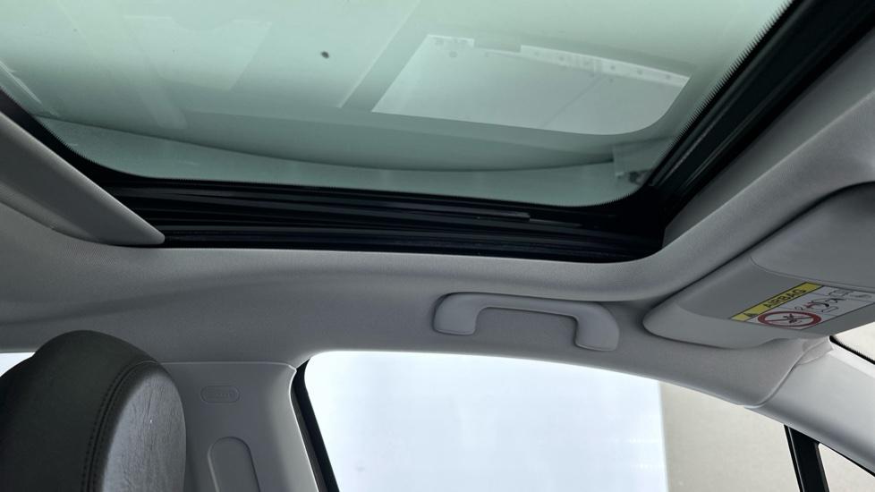 Panoramic Roof 