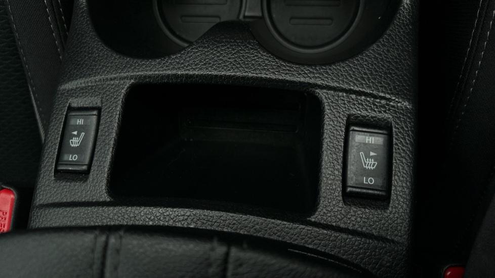 Heated Seats 