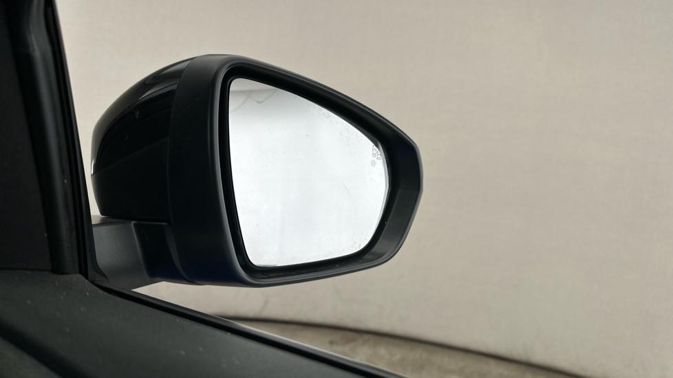 Blind Spot Monitoring System 