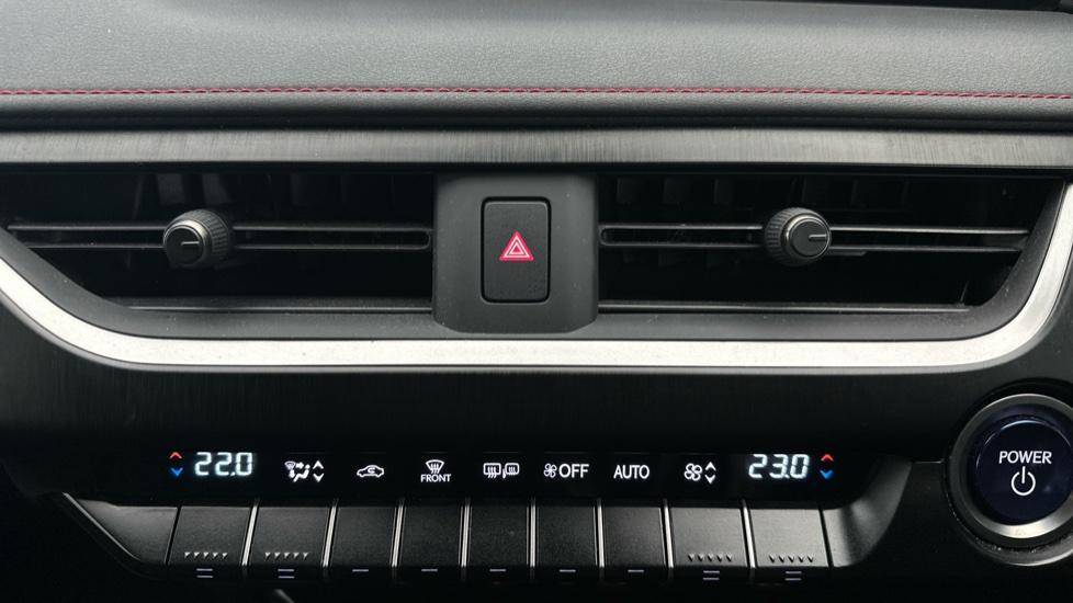 Air Conditioning /Dual Climate Control 