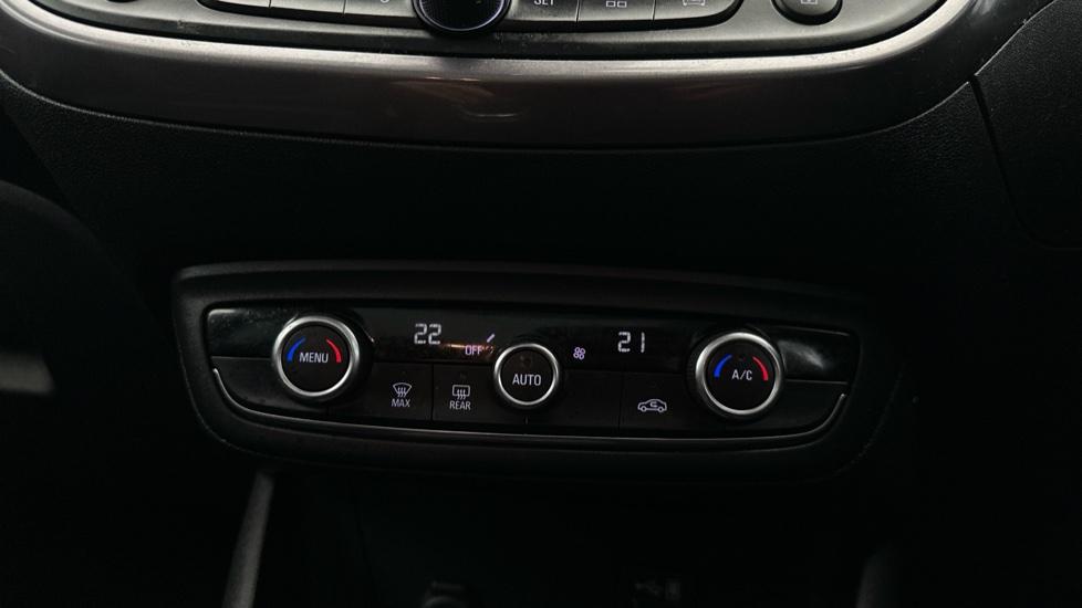 Air Conditioning / Dual Climate Control 