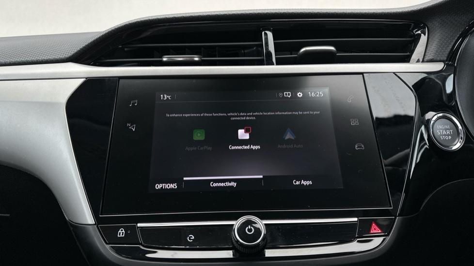 Apple CarPlay/Android Auto 