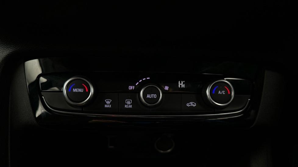 Air Conditioning /Dual Climate Control 