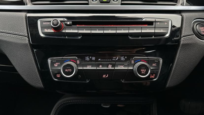 Air Conditioning /Dual Climate Control 