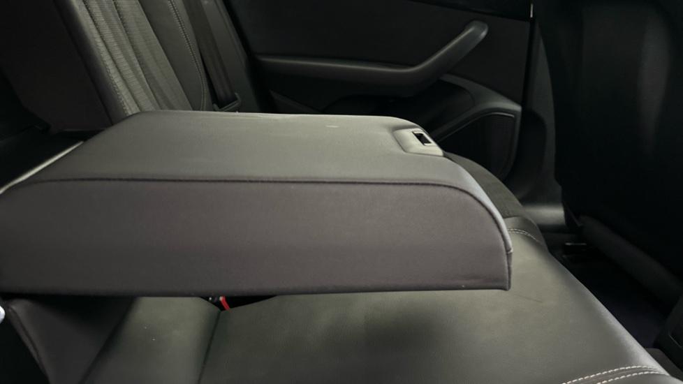 Rear Armrest 