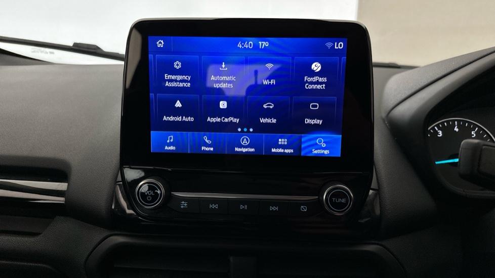 Apple Car Play & Android Auto