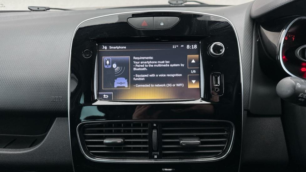 Apple Car Play & Android Auto