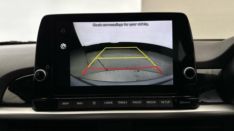 Rear View Camera/Park Pilot 