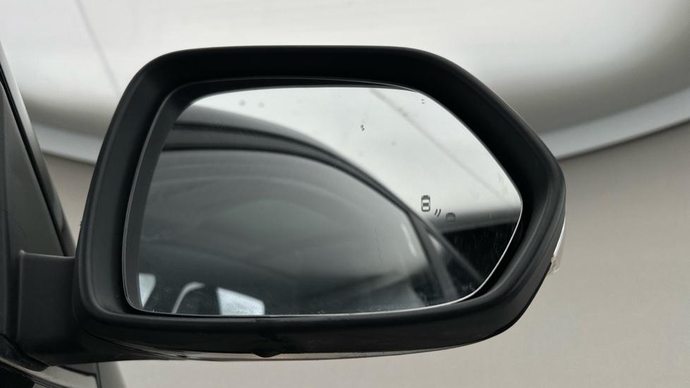 Blind Spot Monitoring System 