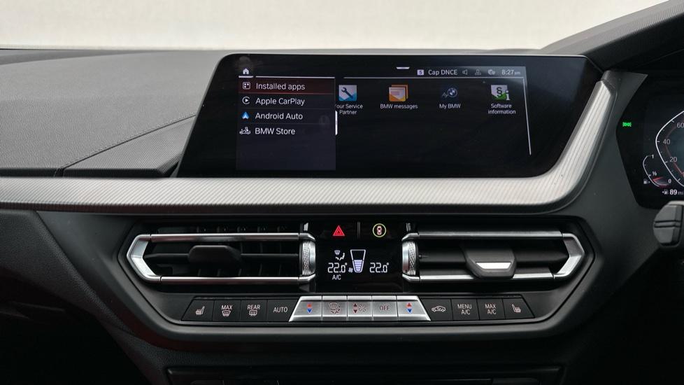 Apple Car Play & Android Auto