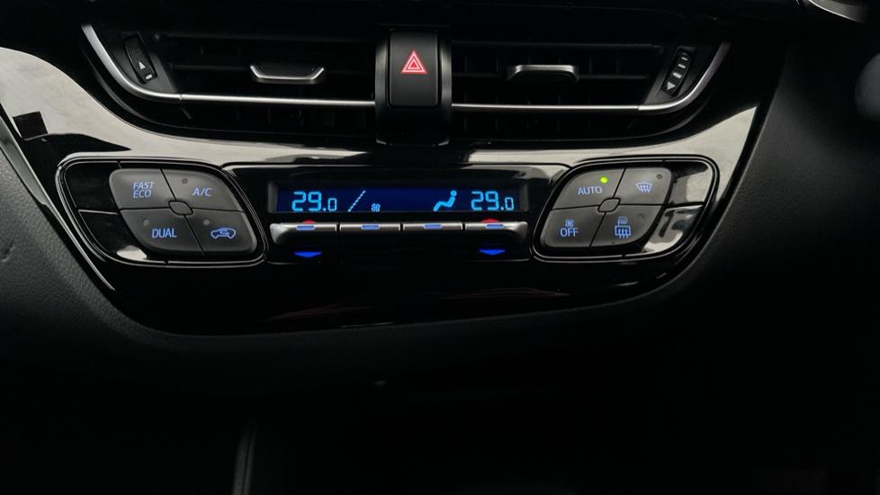 Air Conditioning /Dual Climate Control 