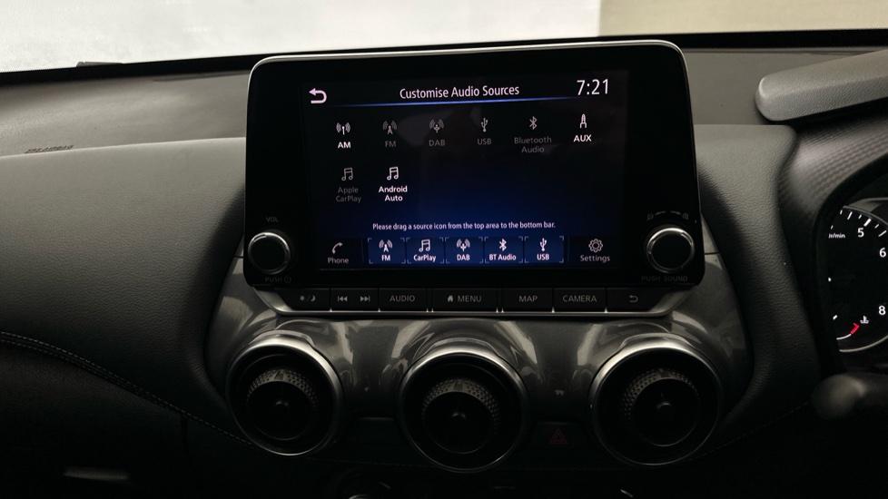 Apple Car Play & Android Auto