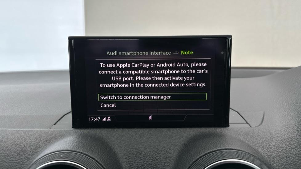 Apple Car Play & Android Auto