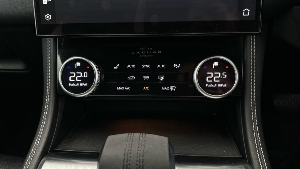 Air Conditioning /Dual Climate Control 