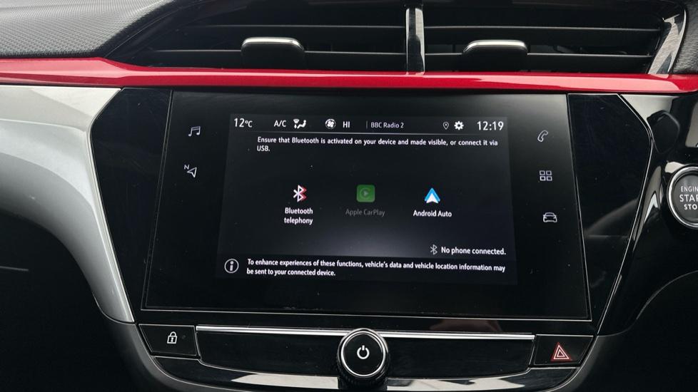 Apple CarPlay/Android Auto 