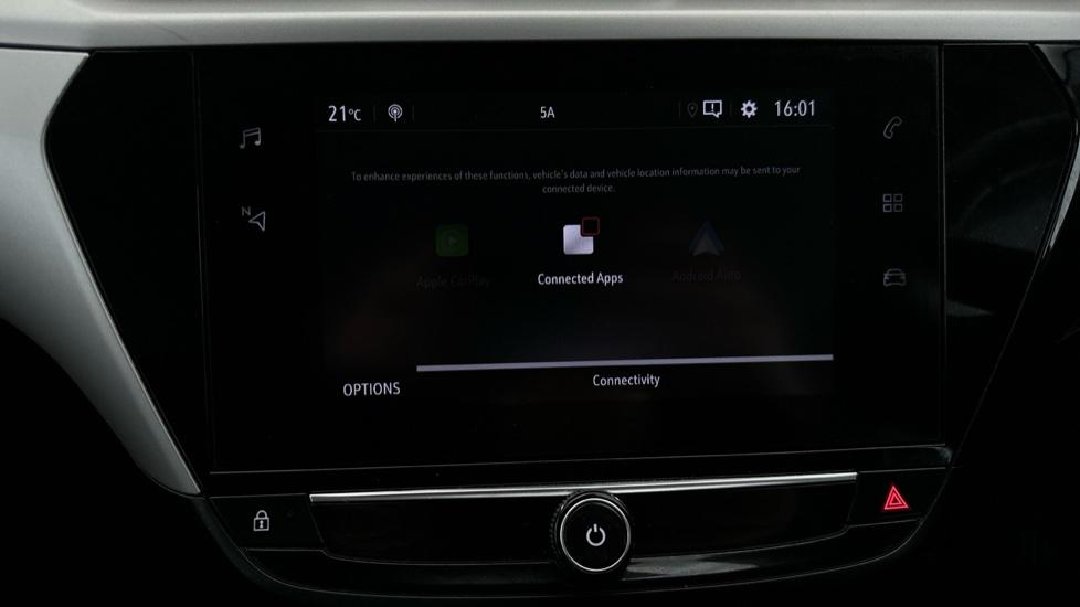 Apple Car Play & Android Auto