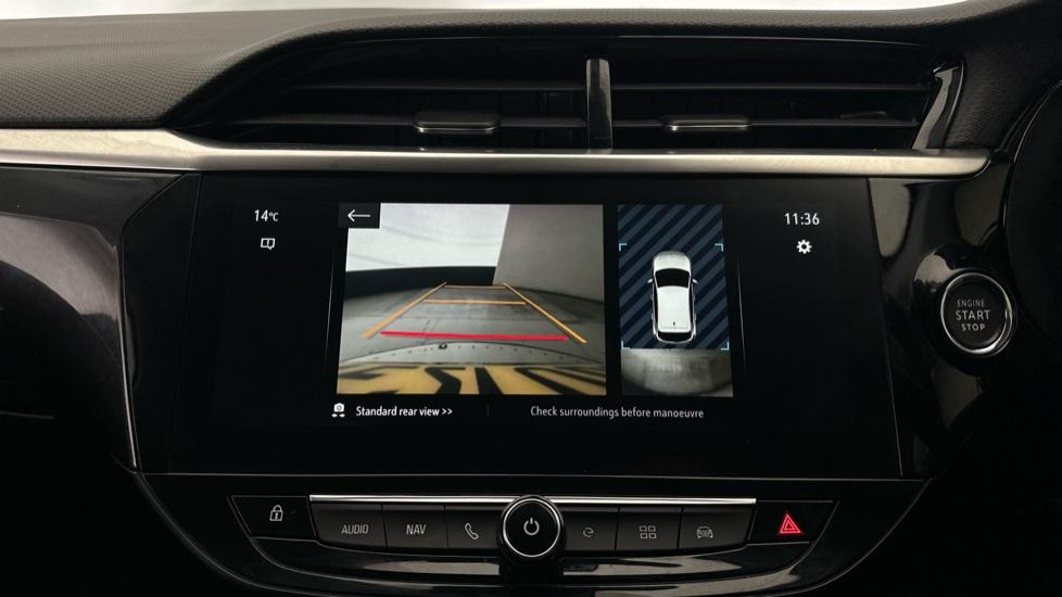 Rear View Camera/Park Pilot 