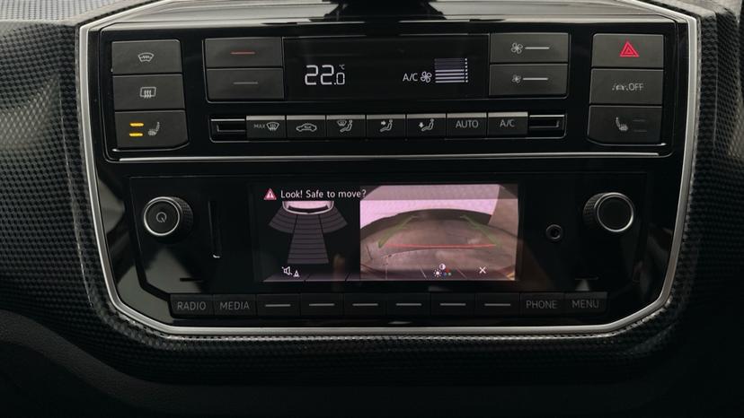 Rear view camera/Park Pilot 