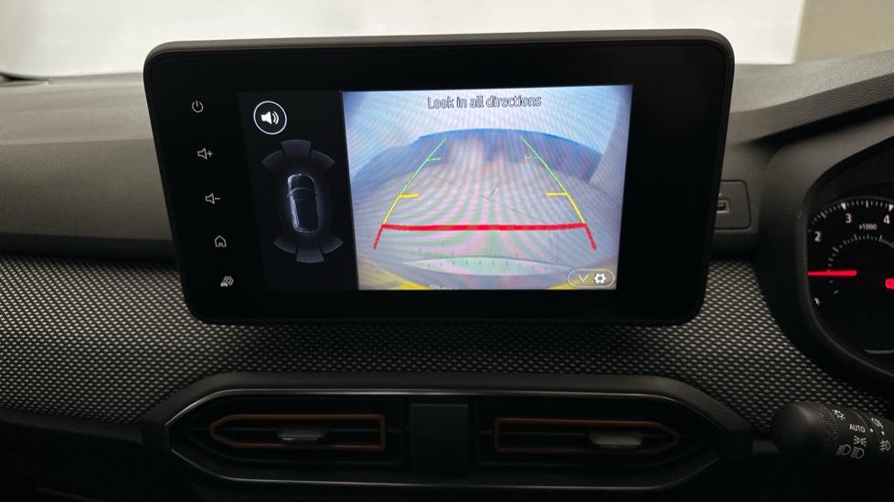 Park Pilot /Rear View Camera 