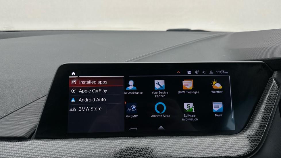 Apple Car Play & Android Auto