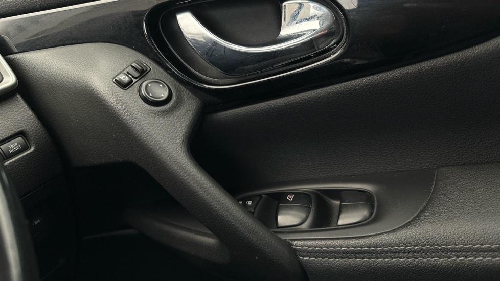 Electric Windows / Wing Mirrors 