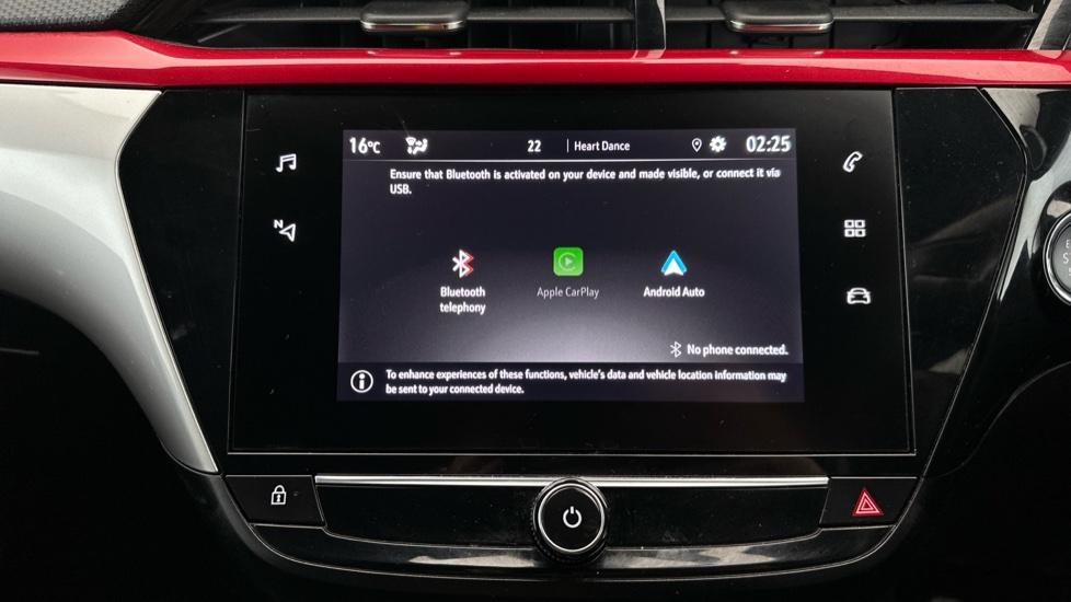 Apple Car Play & Android Auto