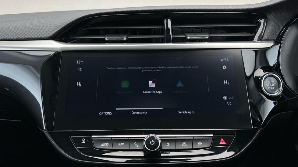 Apple Car Play & Android Auto