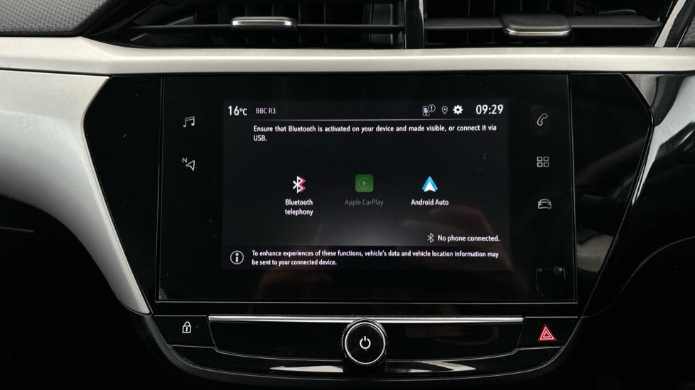 Apple CarPlay/Android Auto/Bluetooth