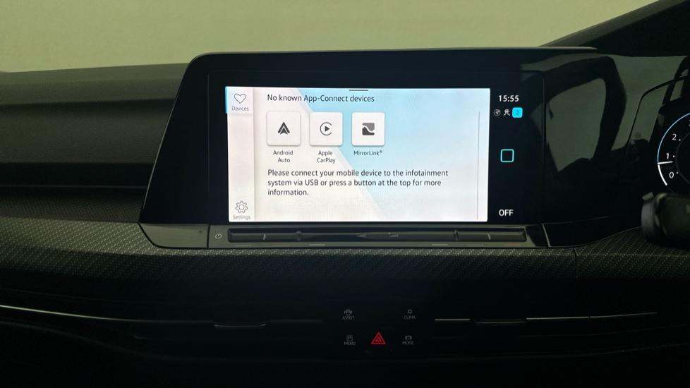 Apple Car Play & Android Auto