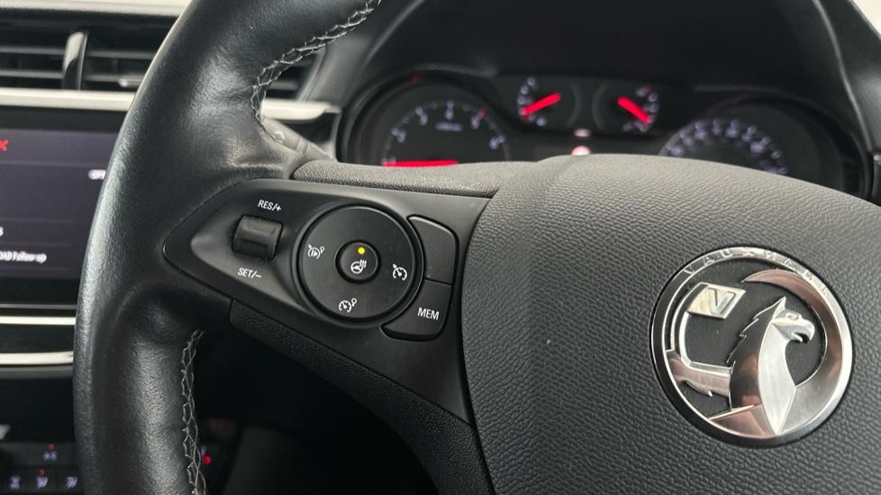 Heated Steering Wheel /Cruise Control/Speed Limiter 