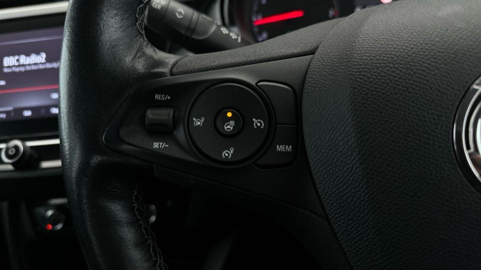 Cruise Control/Speed Limiter /Heated Steering Wheel 