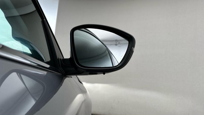 Blind Spot Monitoring System 