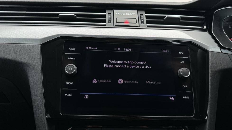 Apple Car Play & Android Auto