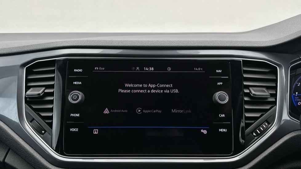 Apple Car Play & Android Auto