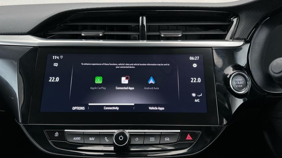 Apple Car Play & Android Auto