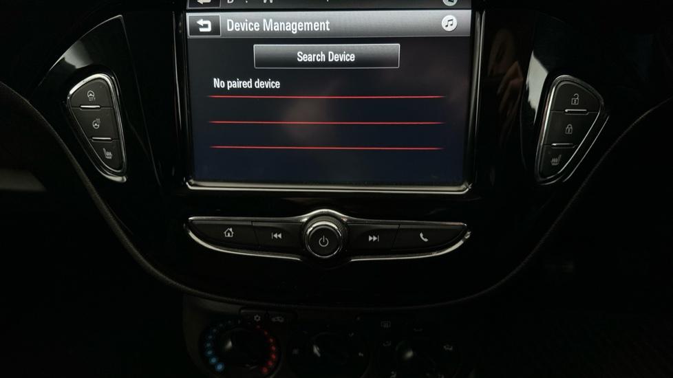 Bluetooth/ Heated Seats / Heated Steering Wheel 