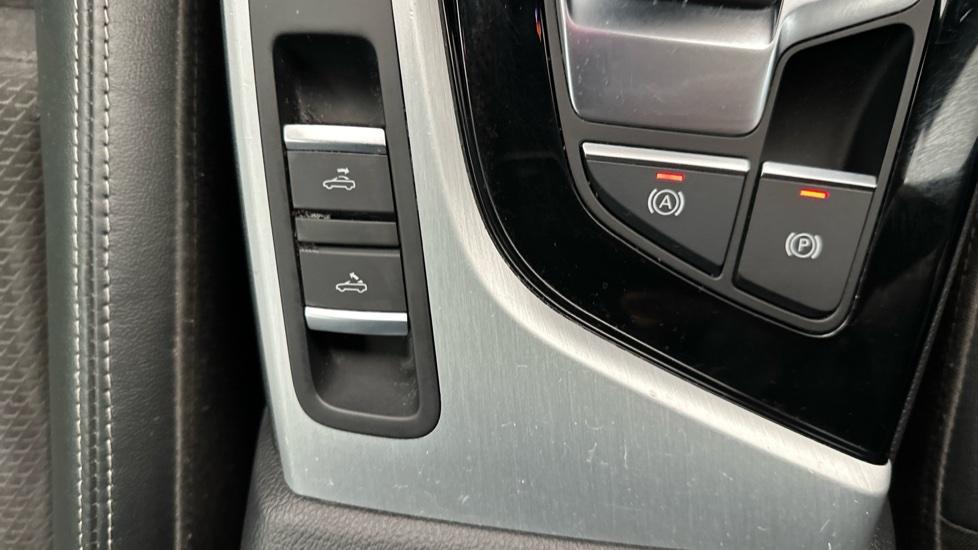  Convertible roof button 