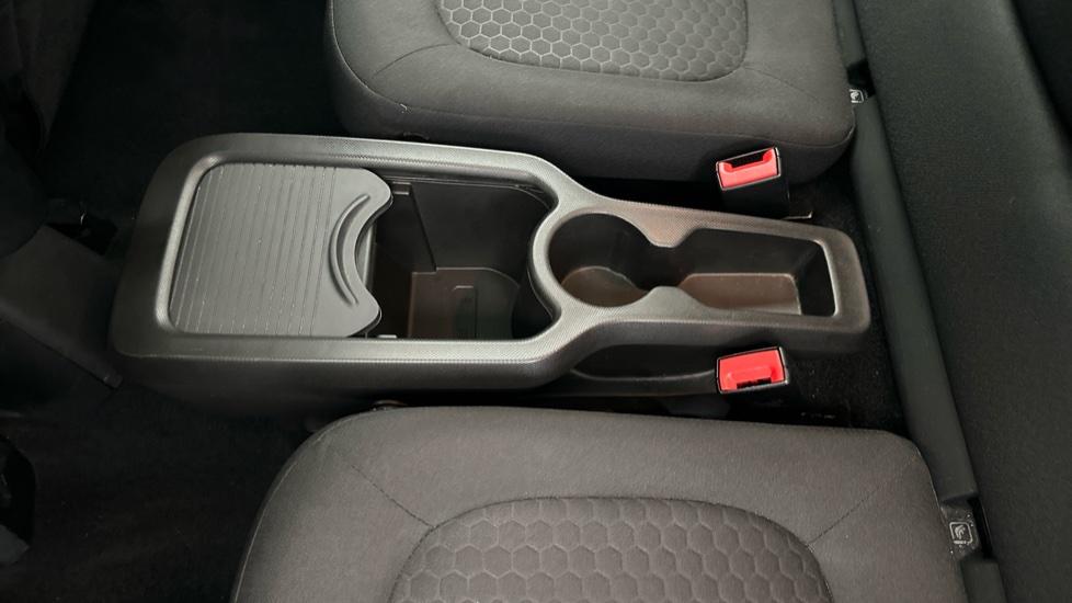 Rear Armrest/ Cup Holder