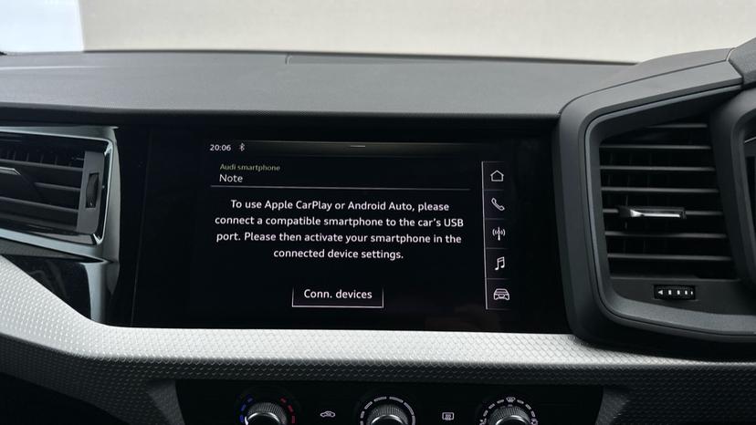 Apple Car Play & Android Auto