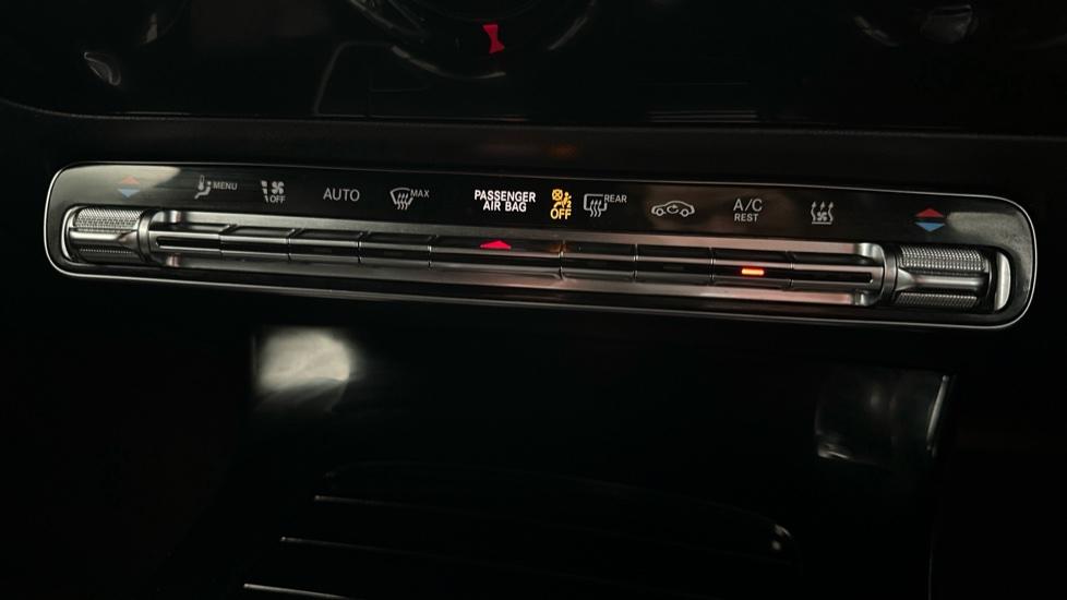 Air Conditioning /Dual Climate Control 