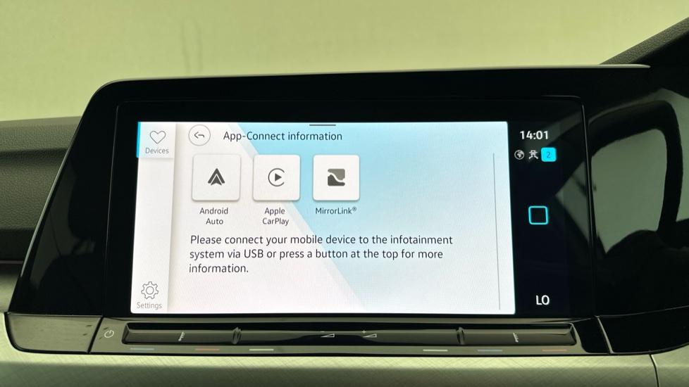 Apple Car Play & Android Auto