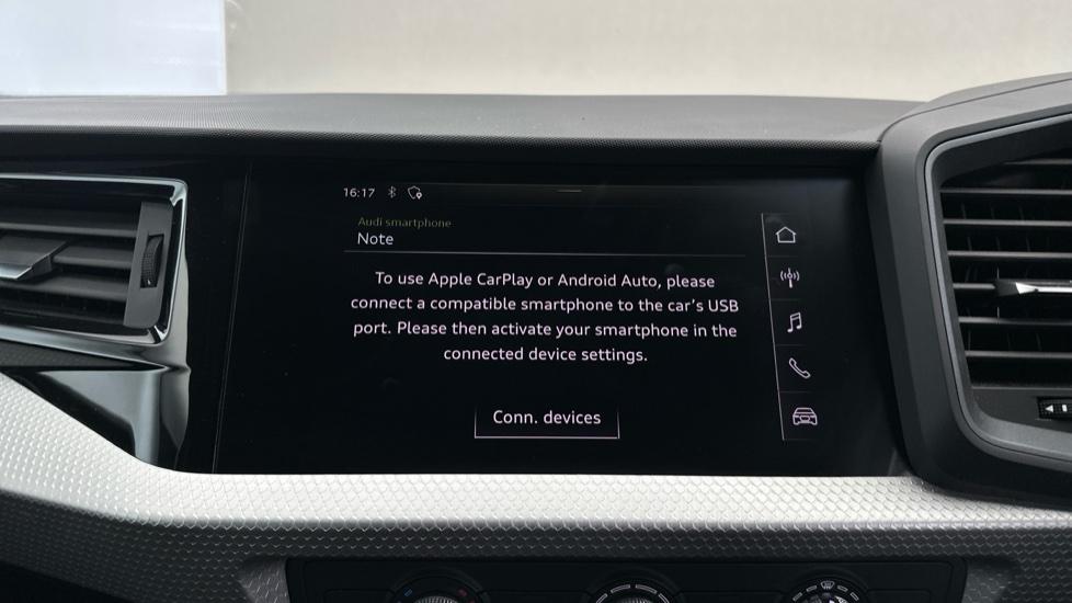 Apple Car Play & Android Auto