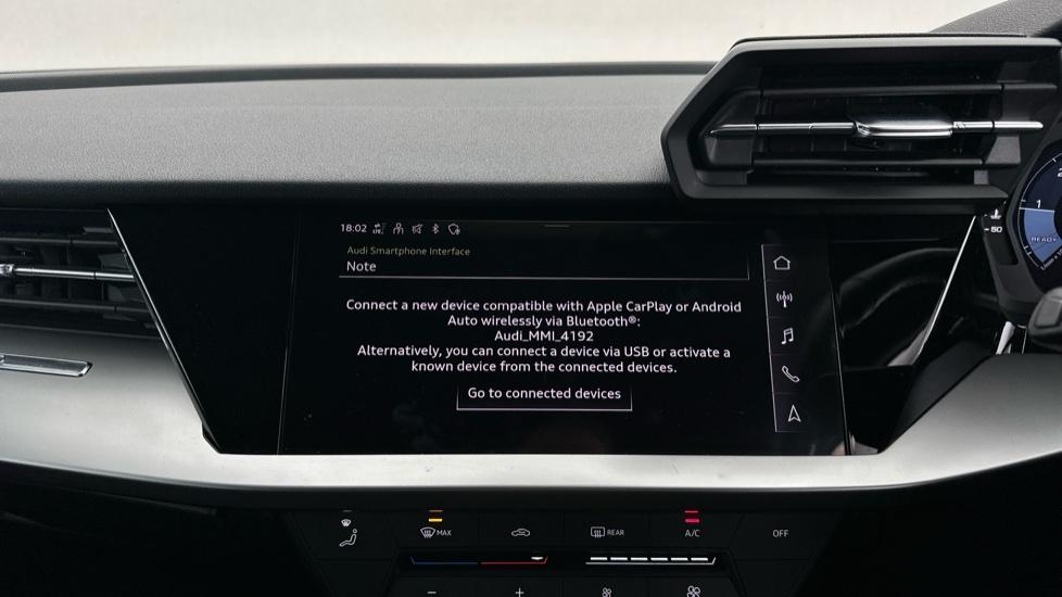 Apple Car Play & Android Auto