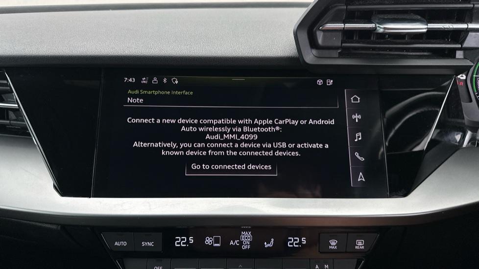 Apple Car Play & Android Auto