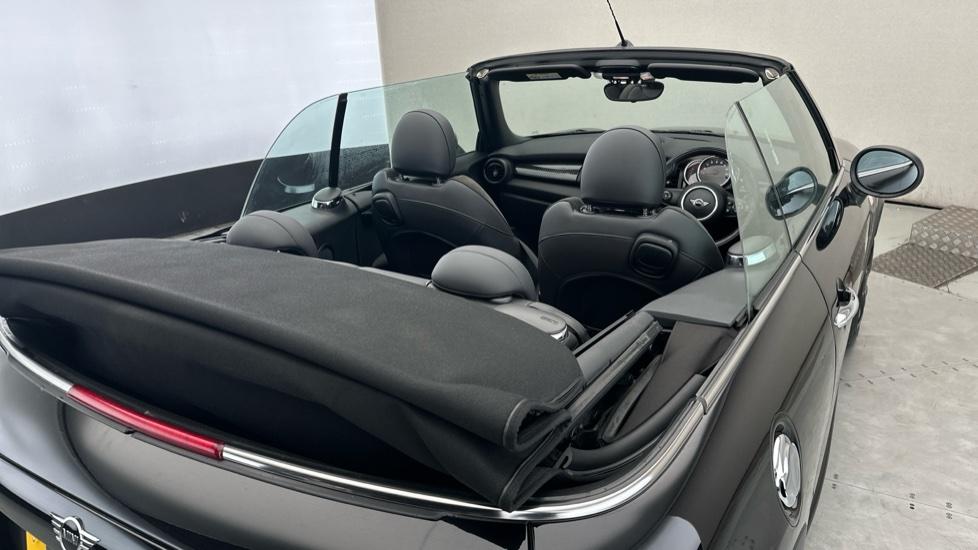 Convertible Roof