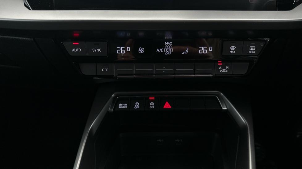 Air Conditioning /Dual Climate Control/Auto Stop/Start