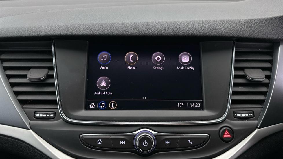 Apple Car Play & Android Auto